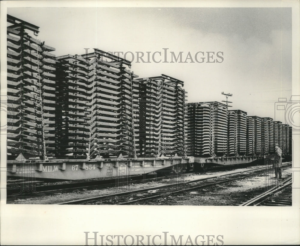 1987 Press Photo A.O. Smith Corp., Wisconsin automobile frame manufacturer - Historic Images