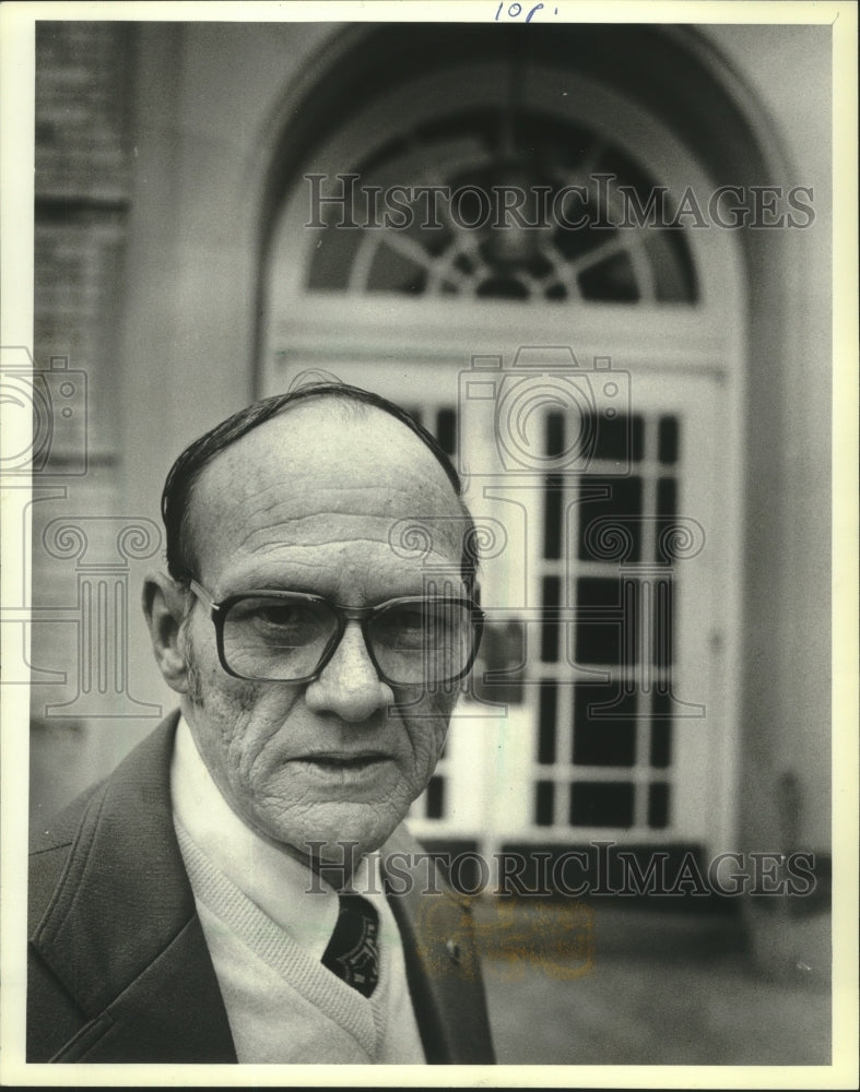 1981 Press Photo John Shipman, Superintendent WI School for the Deaf - mjb97353 - Historic Images