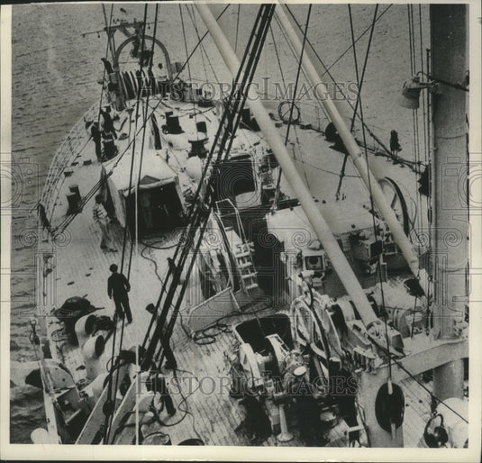 Press Photo Foredeck of the British cable ship, Monarch - mjb97378 - Historic Images