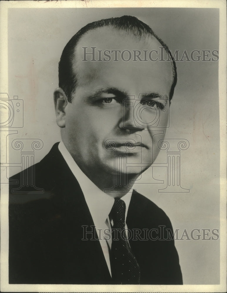 1960 Press Photo Ray Scott, is Director of Pittsburgh TV station - mjb97868- Historic Images