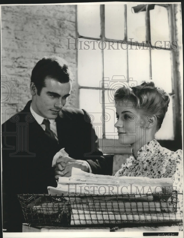 1967 Press Photo Dean Stockwell and costar in 20th Century-Fox&#39;s Sons and Lovers - Historic Images