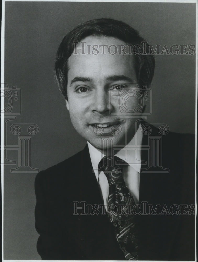 1980 Press Photo Brandon Stoddard, Vice- President for ABC Entertainment. - Historic Images