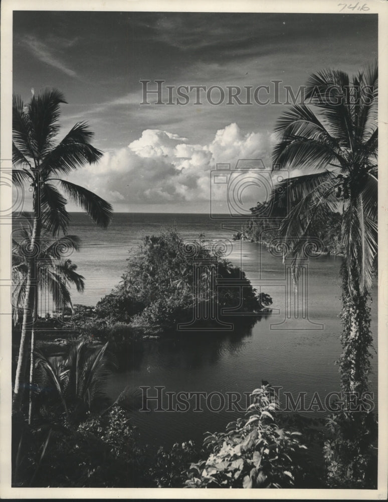 1953 Press Photo Jamaica&#39;s Blue Hole is one of famous beauty spots - mjb98506 - Historic Images