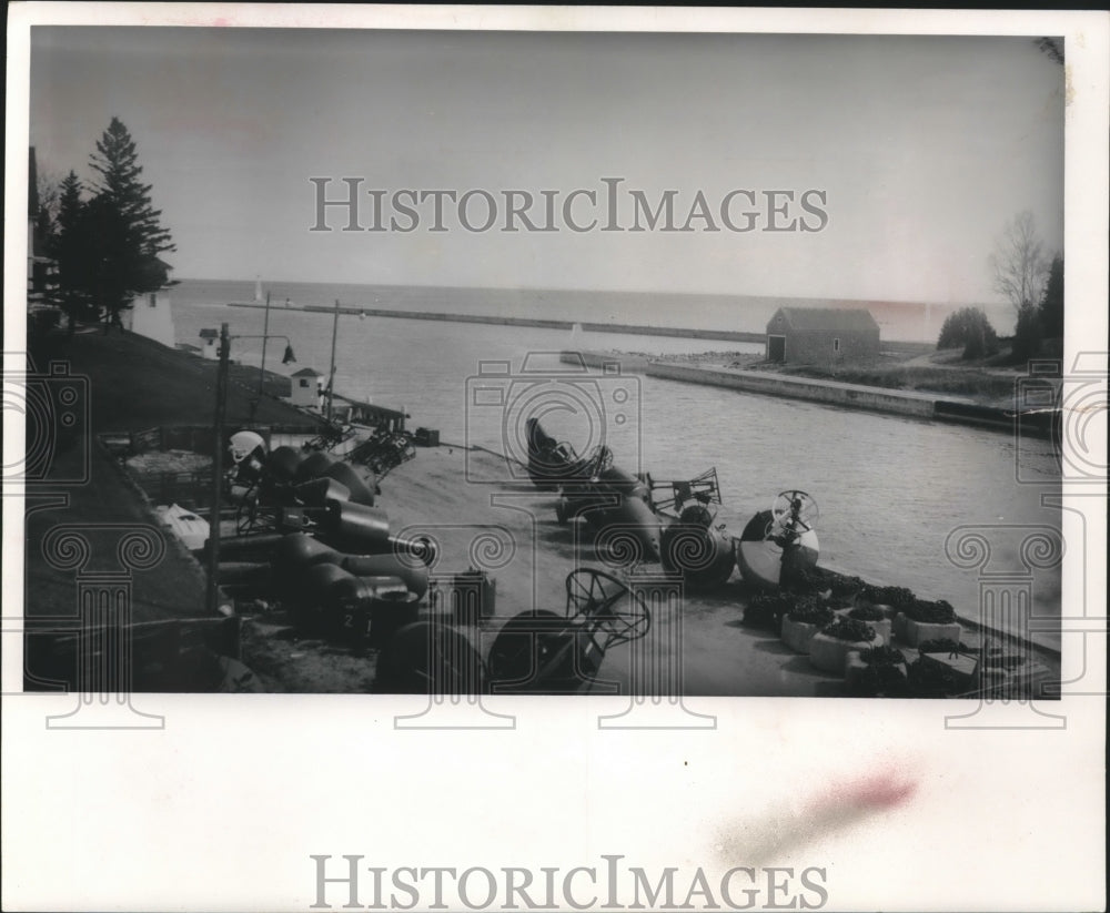 1960 Press Photo Sturgeon Bay Ship Canal, Entrance to Lake Michigan - mjb98730-Historic Images