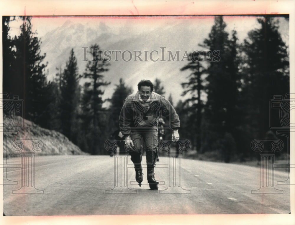 1992 Press Photo In-line skaters are finding new &amp; bold venues for their sport - Historic Images