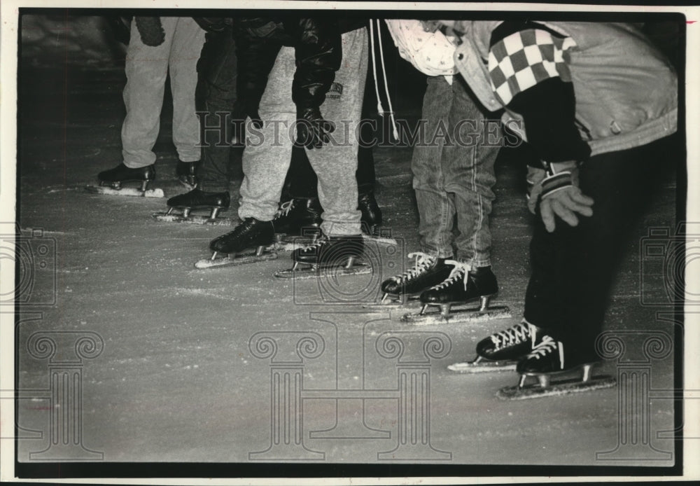 1989 Speed-Skating Pupils At Wisconsin Olympic Ice Rink - Historic Images