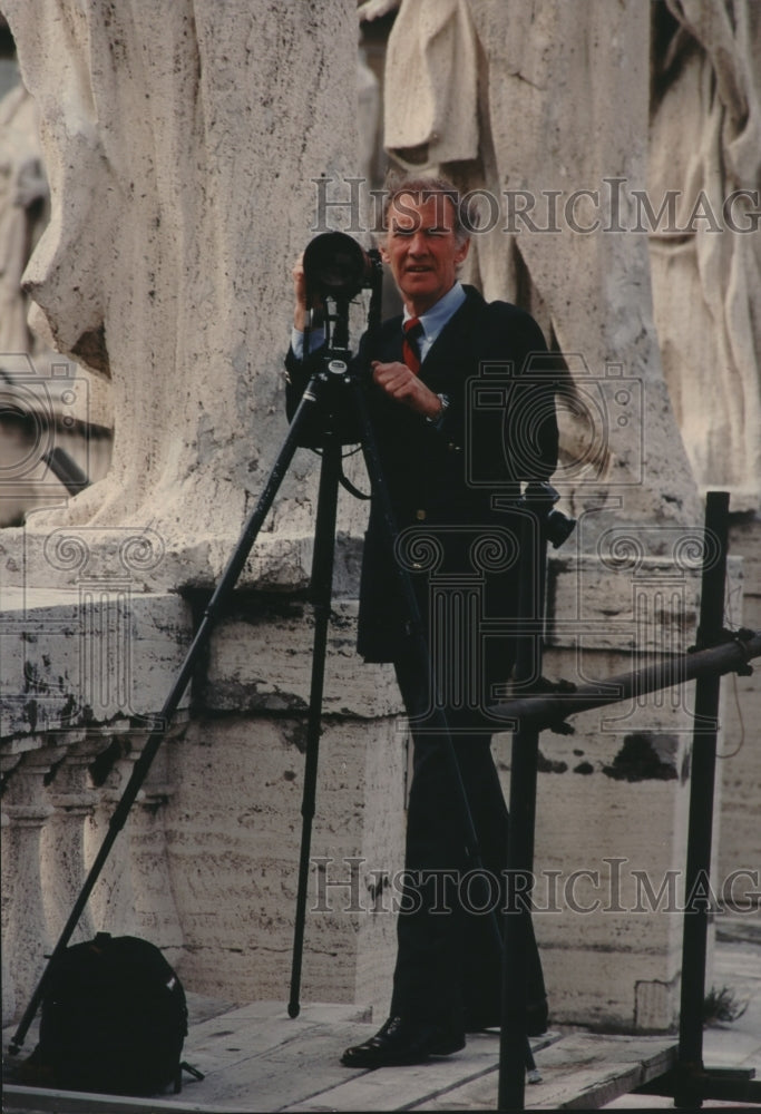 1992 Press Photo James L. Stanfield, National Geographic Photographer - Historic Images