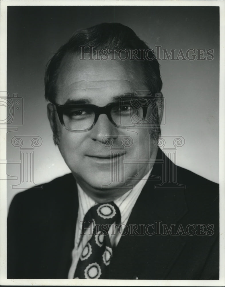 1974 Press Photo Milwaukee Sales Manager for Air Canada Al Rogers - mjc00361 - Historic Images