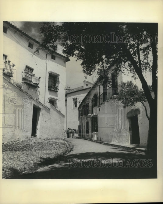 1982 Press Photo White-washed, balconied houses typical of Andalusia in Spain.-Historic Images