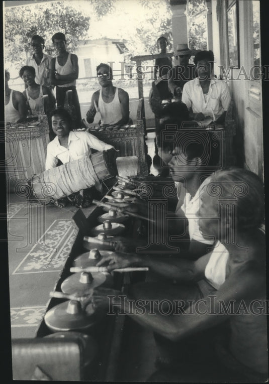 1973 Press Photo An Angklung orchestra in Bali, Indonesia. - mjc00376 - Historic Images