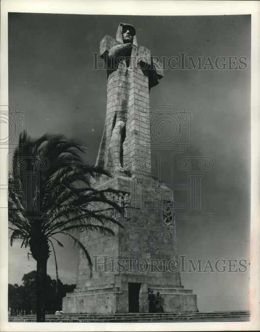 1950, Monument of Christopher Columbus, Huelva, Spain - mjc00432 - Historic Images