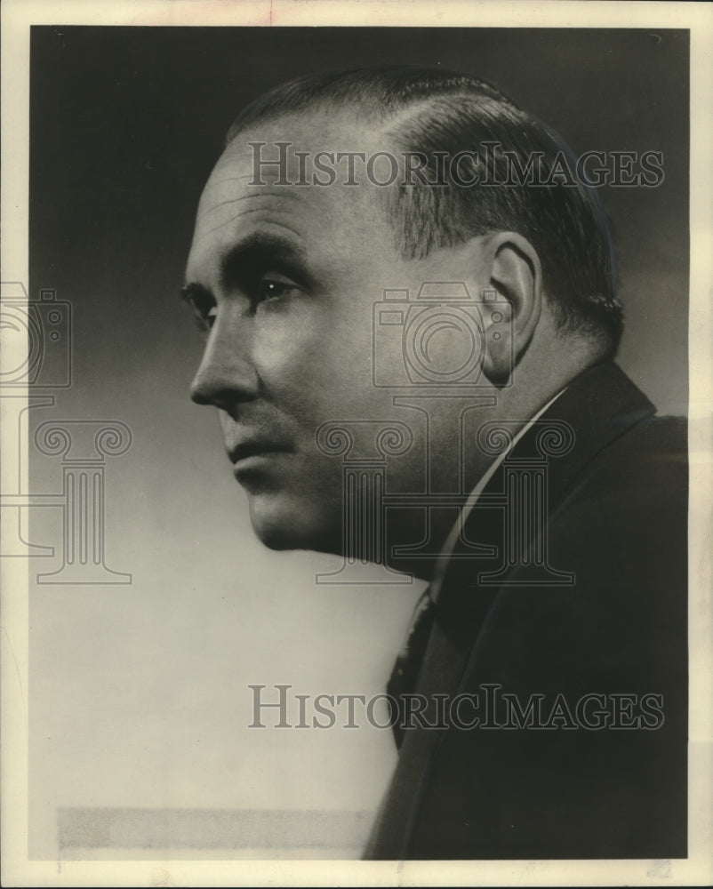 1953, Nical Smith, explorer and author, also lieutenant colonel OSS - Historic Images