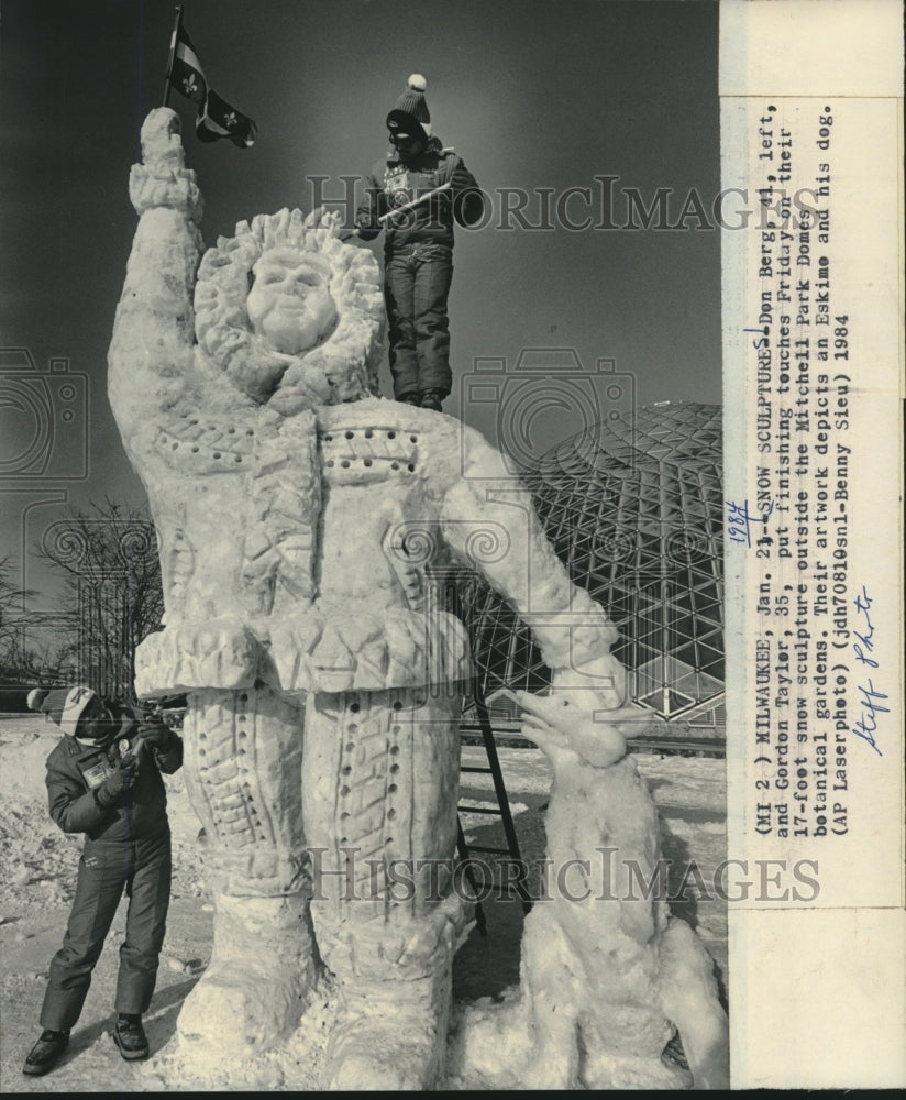 1984 Press Photo Milwaukee, Berg and Taylor snow sculpture, Mitchell Park Domes - Historic Images