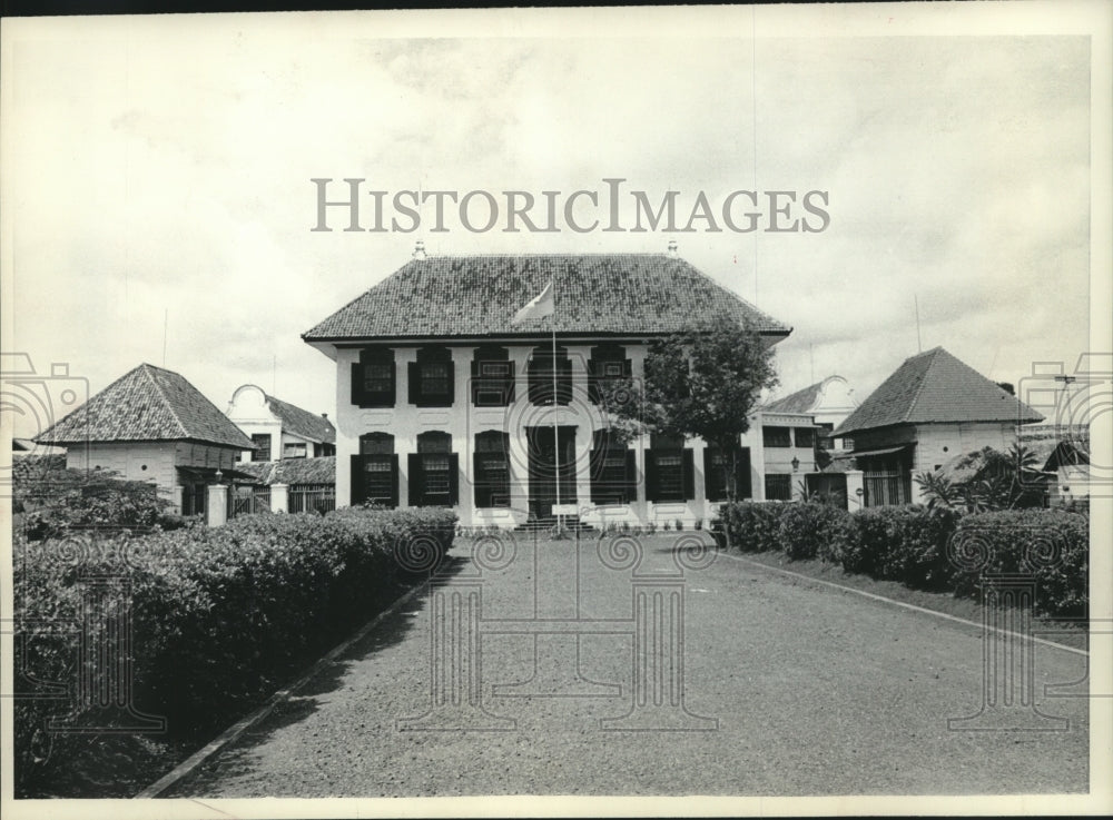 1969 Press Photo 200 year-old State Archives Building in Djakarta, Indonesia. - Historic Images