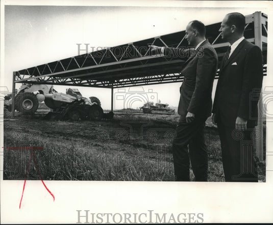 1964, Inland Steel Co new concept building gets $8 million contract - Historic Images