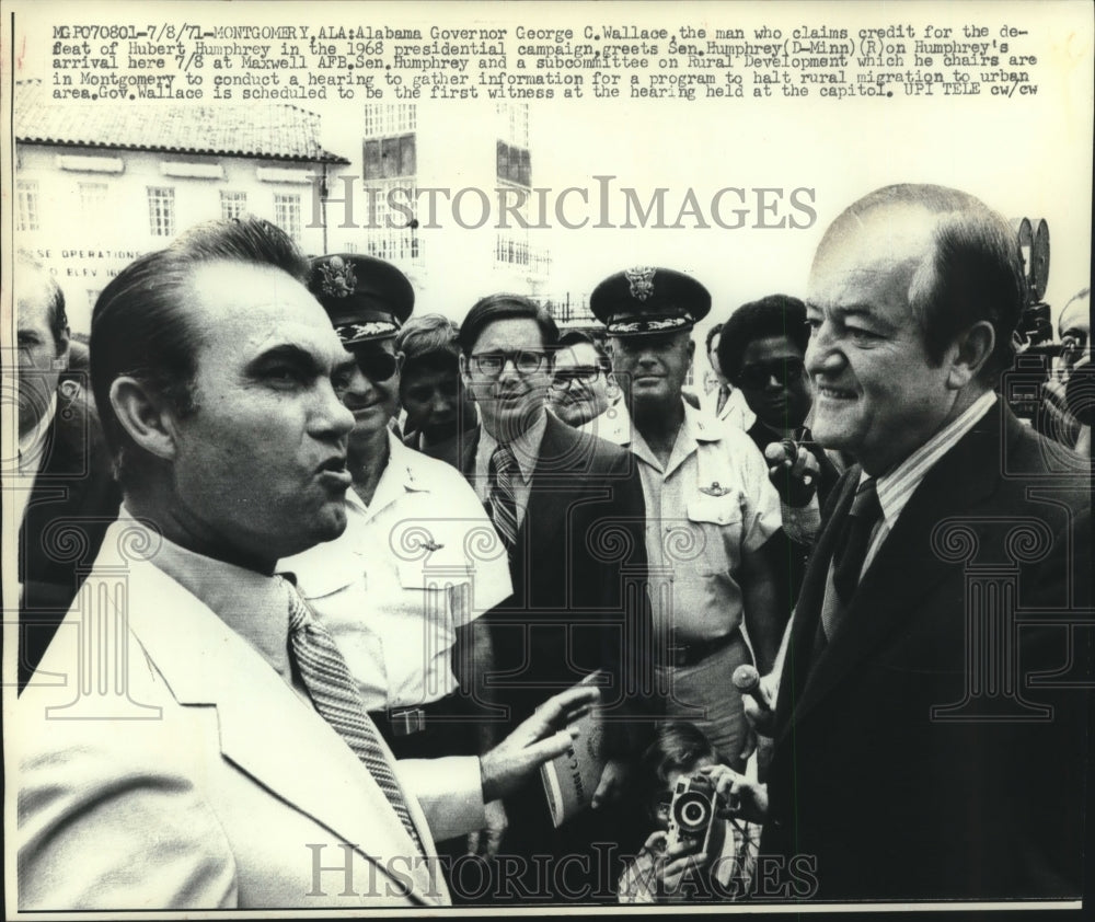 1971, George Wallace Greeting Hubert Humphrey in Montgomery - Historic Images