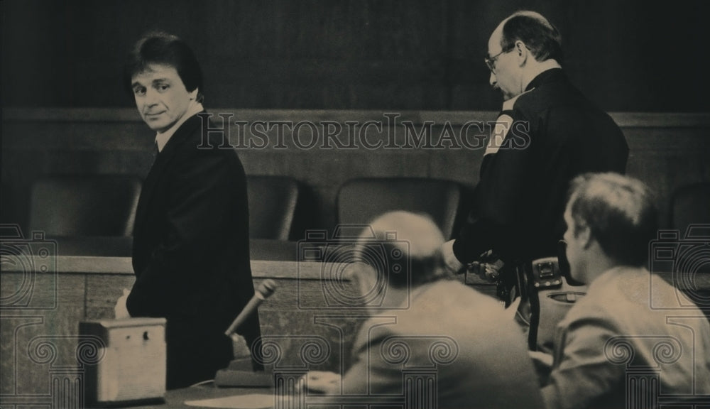 1988 Press Photo Thomas S. Spinnato appears in court after acquitted of murder - Historic Images