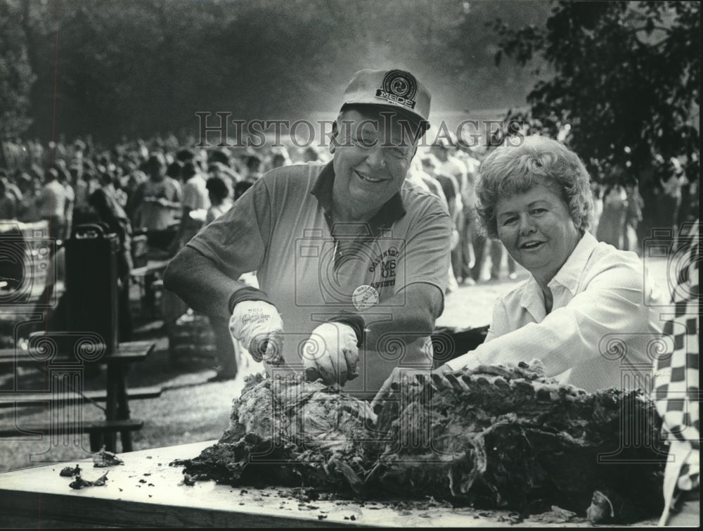 1982, Robert and Marie Spitzer. Lake Park. Wisconsin - mjc01168 - Historic Images