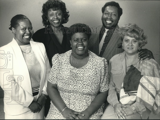 1988 Press Photo Brown family, who wants to establish a restaurant, Milwaukee - Historic Images