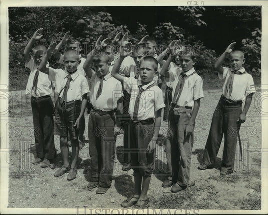1946, Young Russian boys in uniform raise their hand - mjc01636 - Historic Images