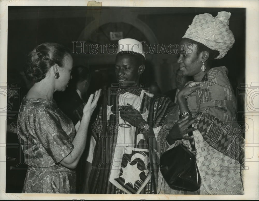 1963, Mrs Dean Rusk, Mr chats with Oumar Sow of Mali, Washington DC - Historic Images