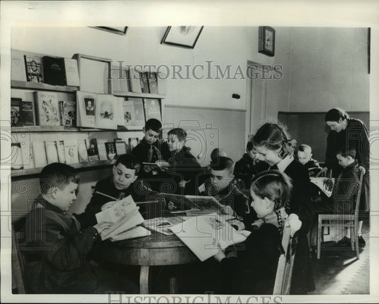 1956, Russian students in Moscow, Russia - mjc01729 - Historic Images