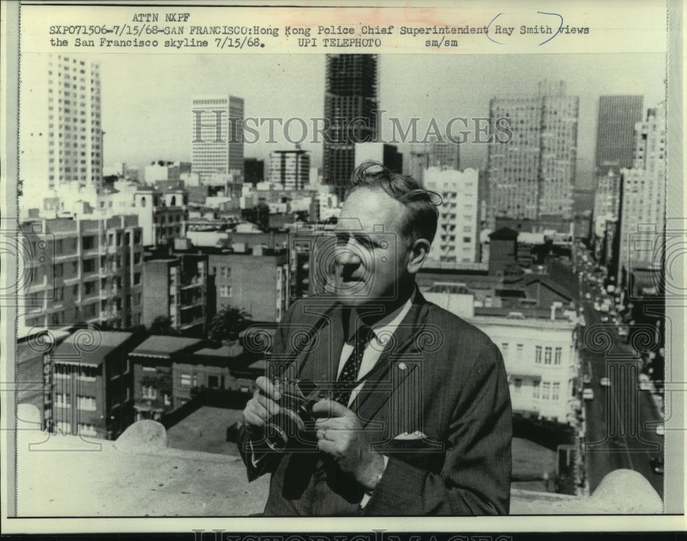 1968 Press Photo Hong Kong Police Chief Ray Smith in San Francisco - mjc02151 - Historic Images