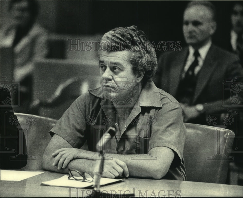 1983, Robert M.Smith to stand trial on felony theft for stealing gems - Historic Images