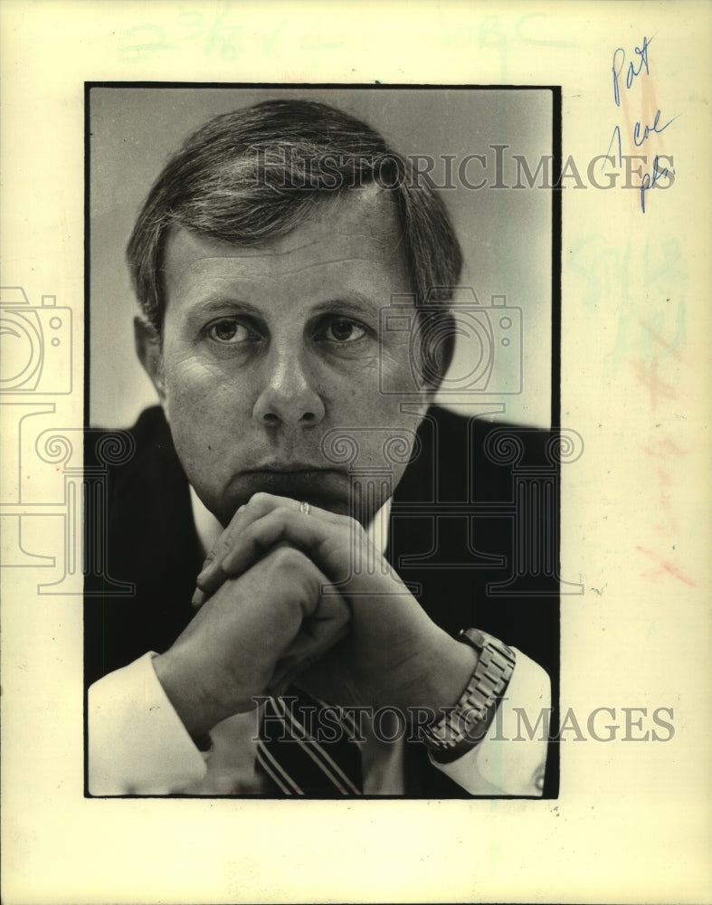 1980, Frank Horton, Chancellor of University of Wisconsin-Milwaukee - Historic Images