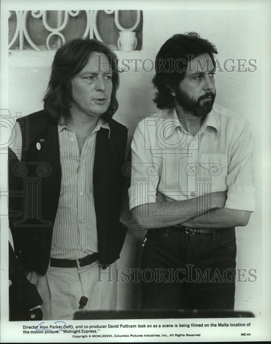 1979 Press Photo Director and Co-Producer watch filming of 'Midnight Express" - Historic Images