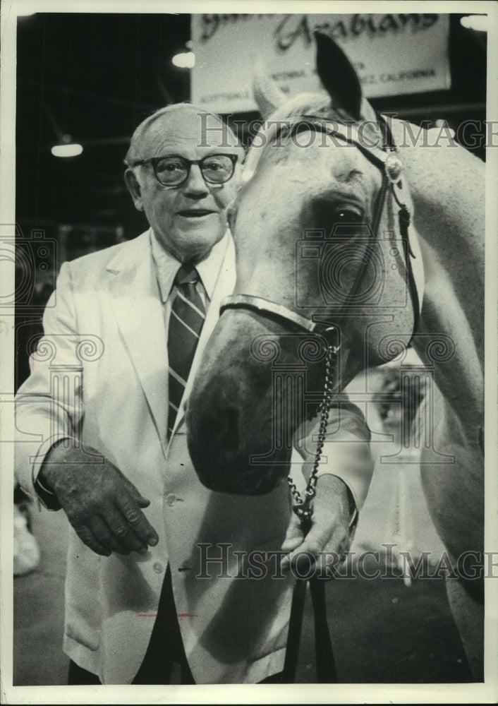 1975 Press Photo Daniel Gainey with Arabian Champion Ferzon at Arabian Show - Historic Images