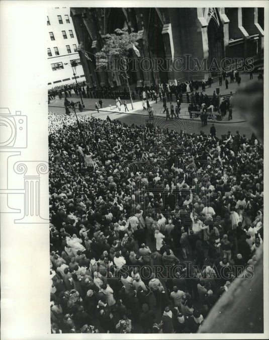 1965, Large crowd gathering outside St. Patrick's cathedral, New York - Historic Images