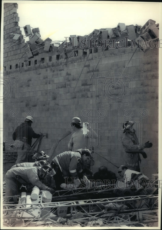 1993, Rescue Workers Aid Injured Construction Worker in Sheboygan - Historic Images