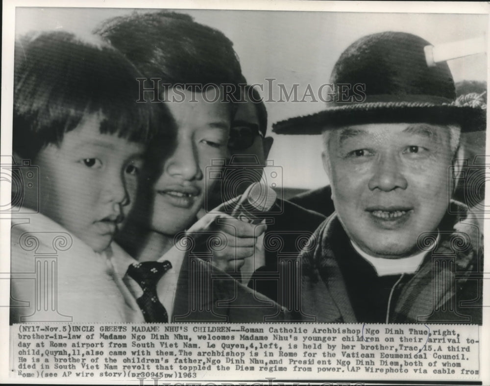 1963 Press Photo Roman Catholic Archbishop Ngo Dinh Thue and family - mjc03041 - Historic Images