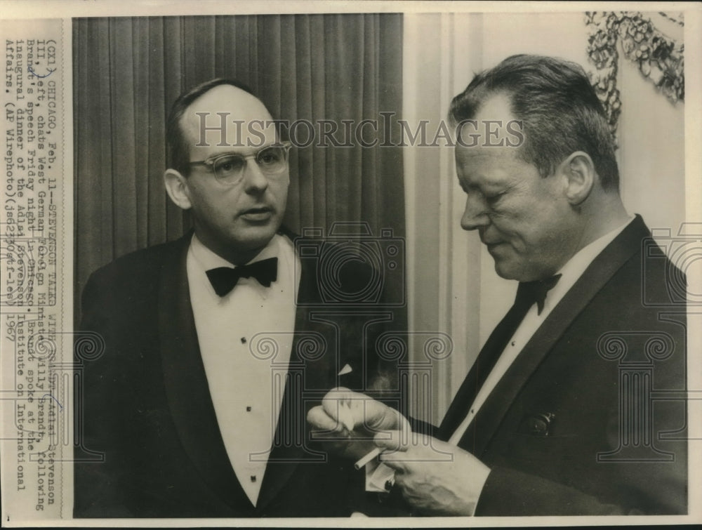 1967 Press Photo Adlai Stevenson III Talks With Foreign Minister Willy Brandt - Historic Images