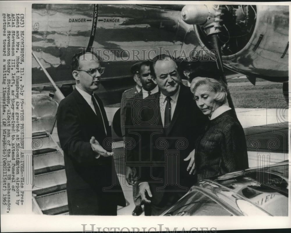1965 Press Photo Vice President & Mrs. Hubert Humphrey With Adlai Stevenson III - Historic Images