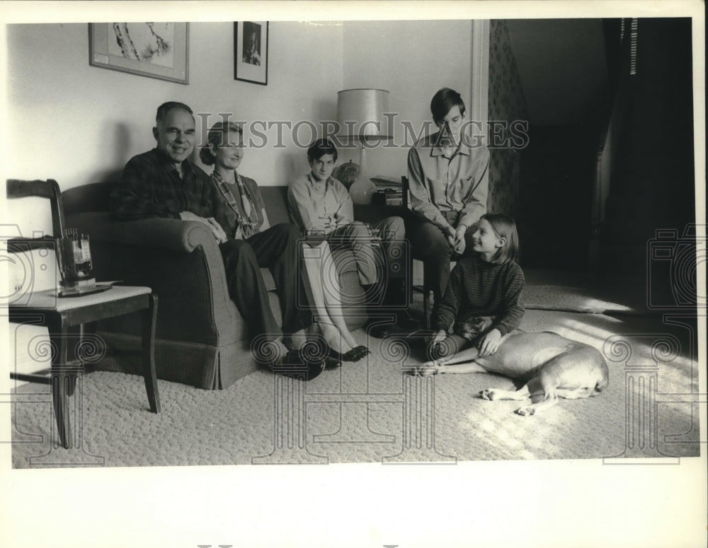 1969, Glenn Seaborg and family - mjc03197 - Historic Images