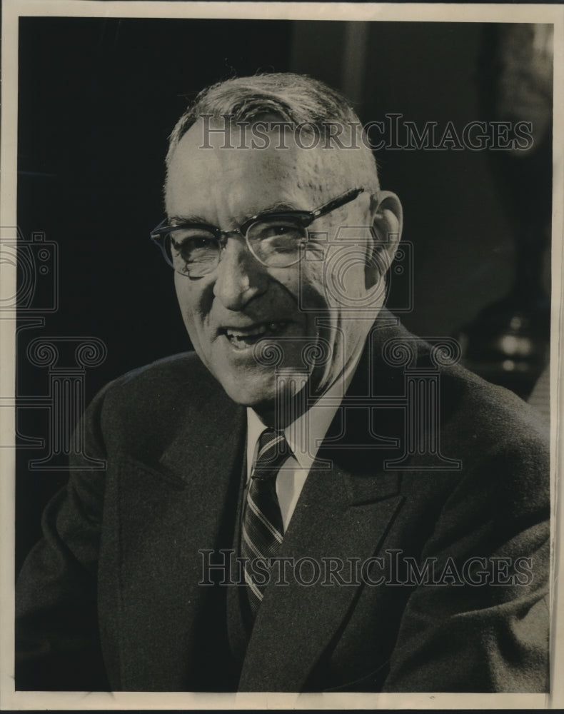 1959 Press Photo Dr. Rev Edgar Tulloss at National Lutheran council, Milwaukee - Historic Images