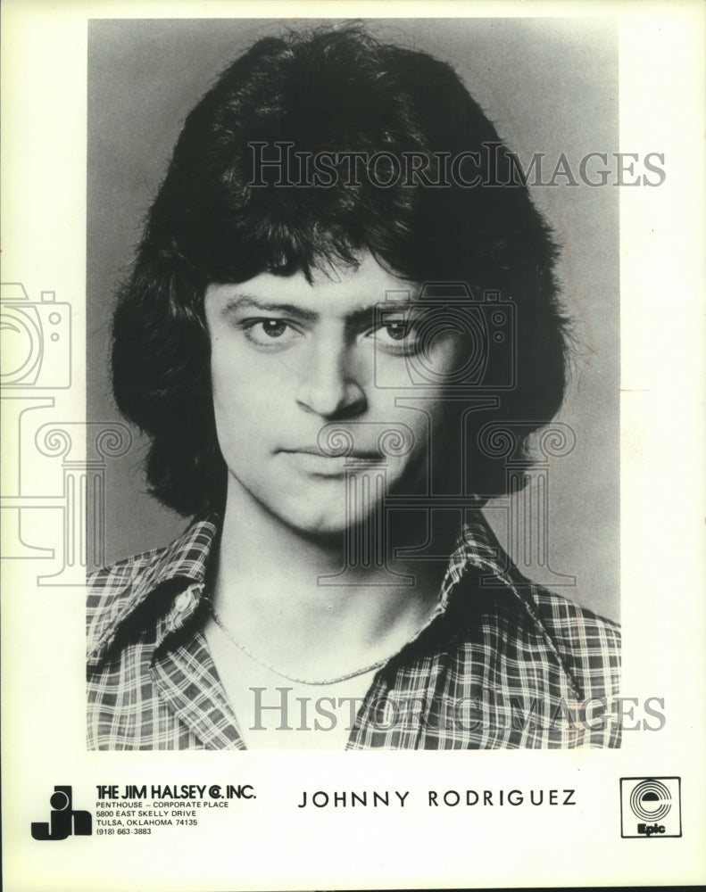Singer Johnny Rio 1979 Press Photo Singer Johnny Rodriguez - mjc03761 - Historic Images