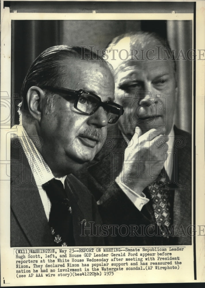 1973 Press Photo Hugh Scott and GOP leader Gerald Ford at White House - Historic Images