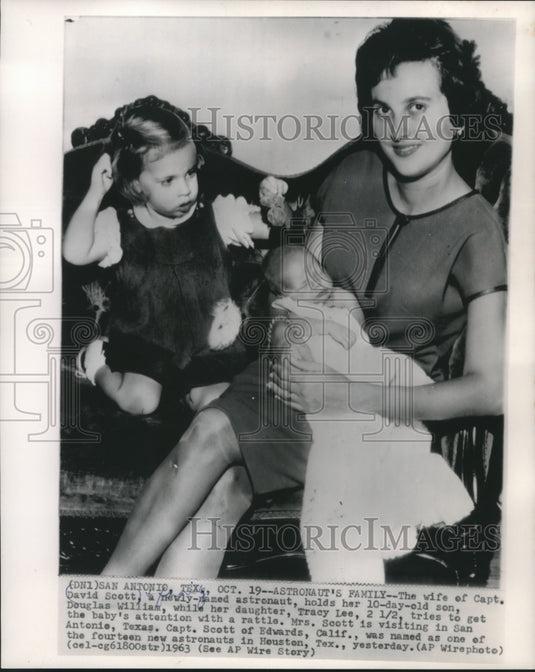 1963 Press Photo Wife and children of astronaut Captain David Scott Texas - Historic Images