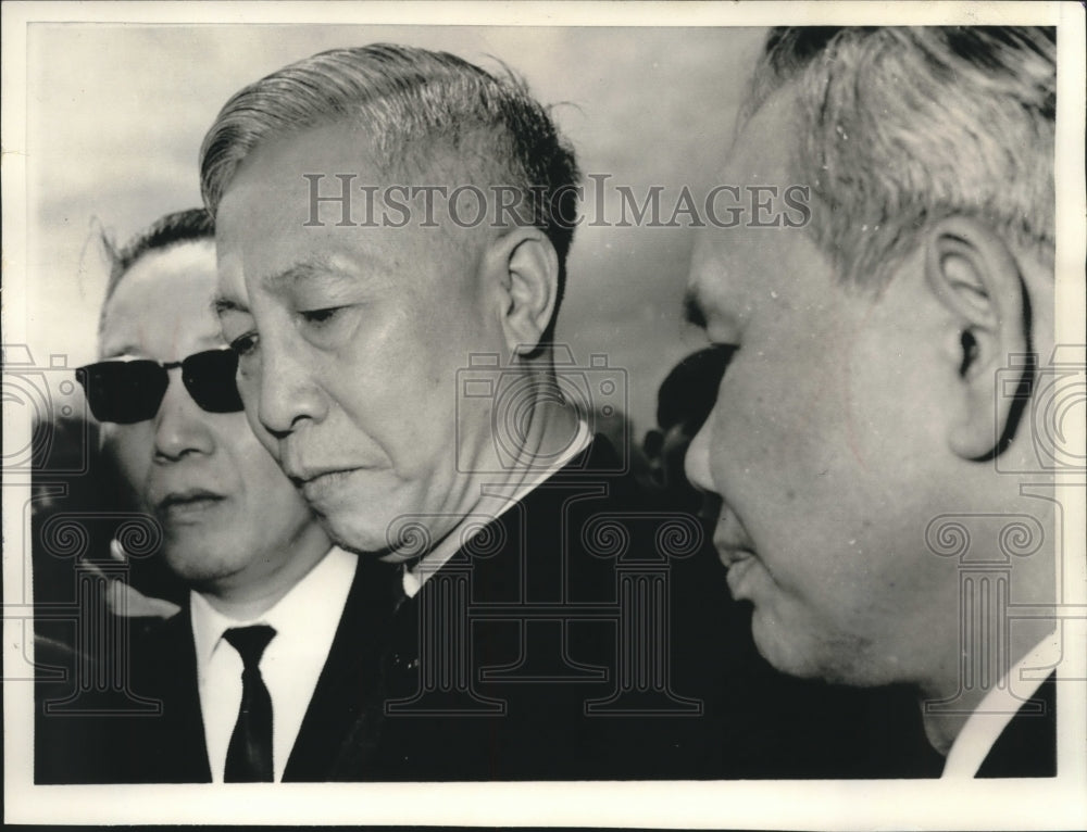 1968, North Vietnamese negotiator Le Duc Tho and others in Paris - Historic Images