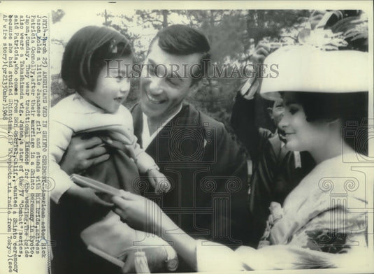 1968 Press Photo Actors Rick Jason and Patricia Connolly wed in Kyoto, Japan - Historic Images