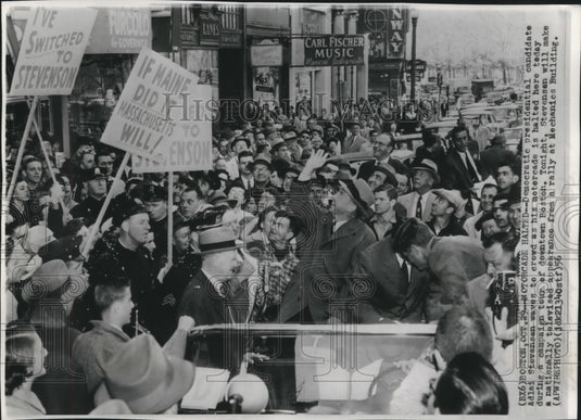 1956 Press Photo Adlai Stevenson in Motorcade Waves to Crowd in Boston - Historic Images