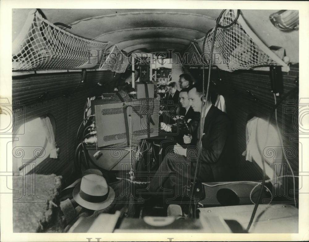 1940, Interior view transport plane with RCA&#39;S &quot;Vestpocket&quot; New York. - Historic Images