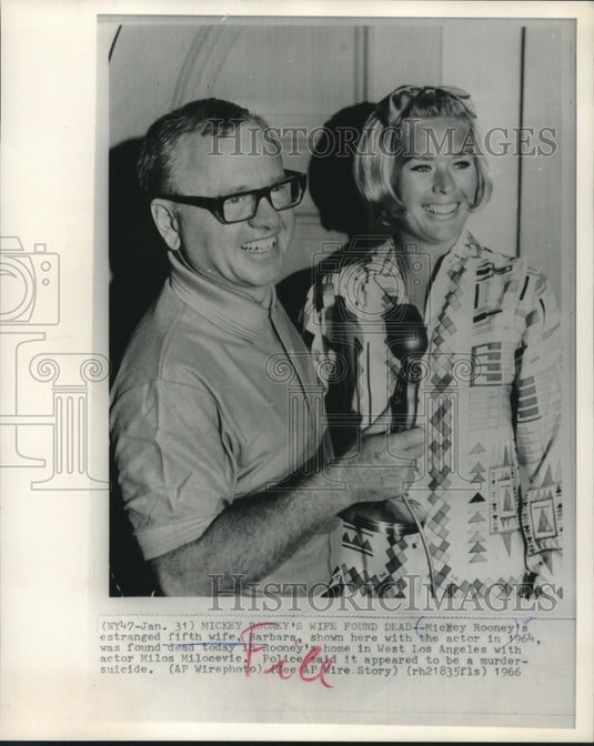 1966 Press Photo Mickey Rooney With Fifth Wife Barbara - mjc04528 - Historic Images