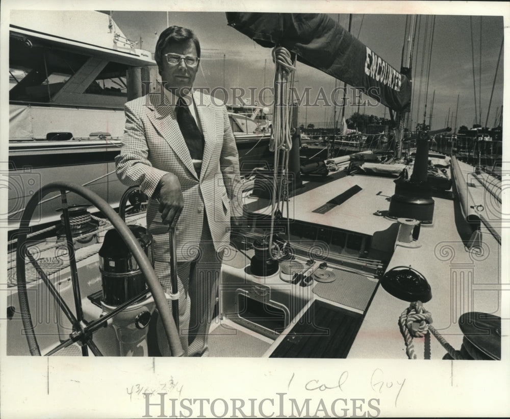 1977 Press Photo George Sletteland Aboard Encounter - mjc04735 - Historic Images