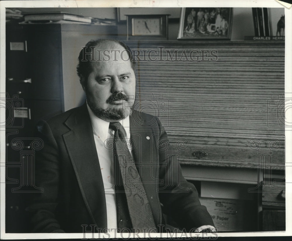 1978 Patrick L. Snyder, appointed to  Waukesha County Court - Historic Images