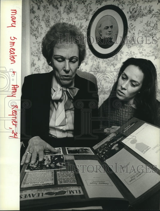 1983 Mary Smeaton, Lalumiere League president and student Amy Regner - Historic Images