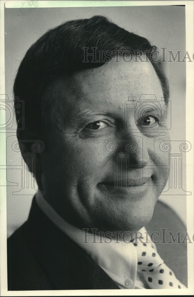 1986 Conrad Sobczak, Family Health Plan director - Historic Images